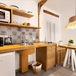 Appartamento Ziv Boutique Town Square *