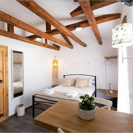 Appartamento Ziv Boutique Town Square *